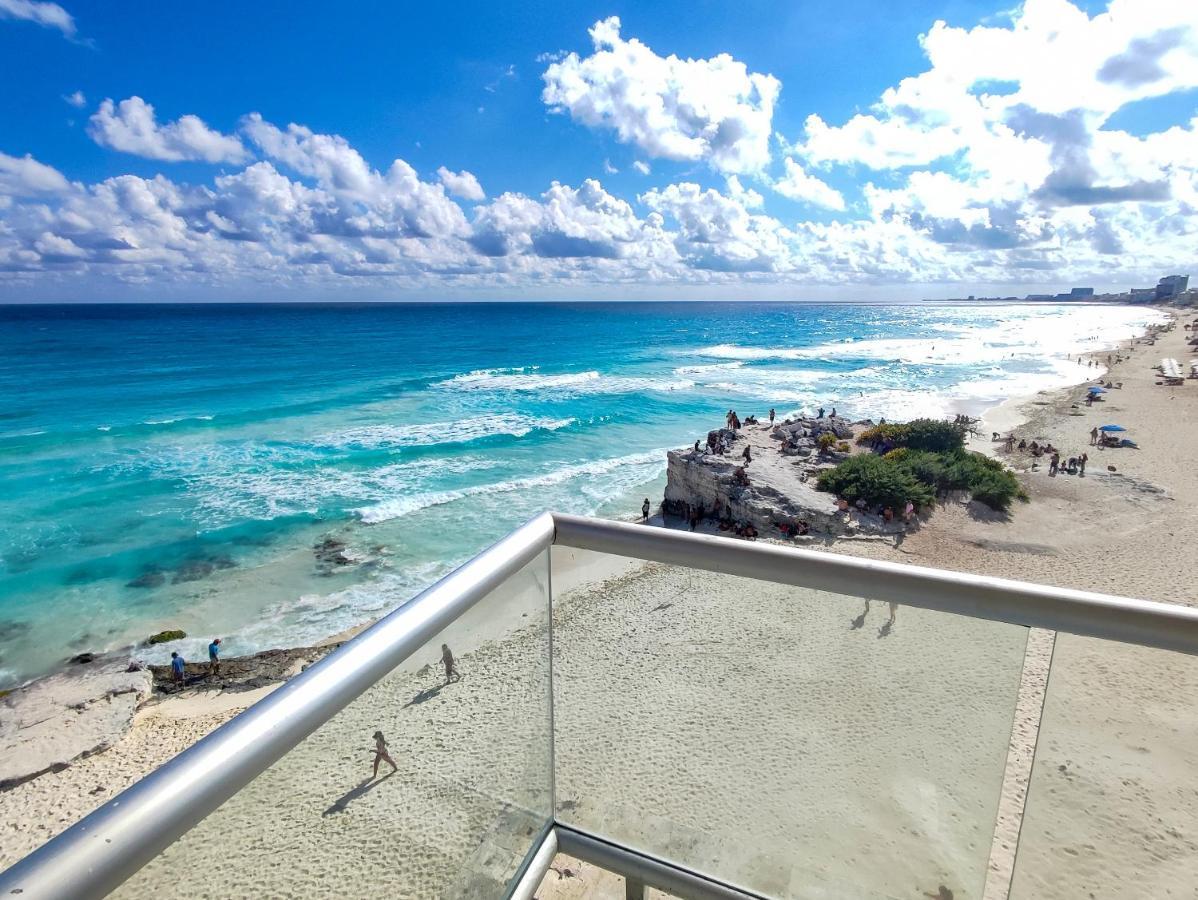 Paradise Beachfront & Nightlife Heart Cancún Exteriör bild