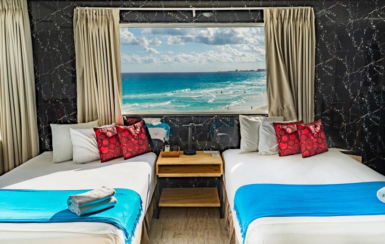 Paradise Beachfront & Nightlife Heart Cancún Exteriör bild