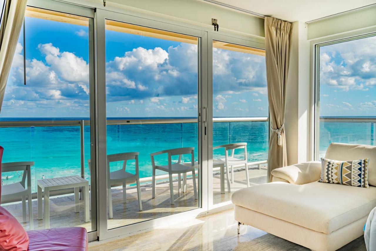 Paradise Beachfront & Nightlife Heart Cancún Exteriör bild