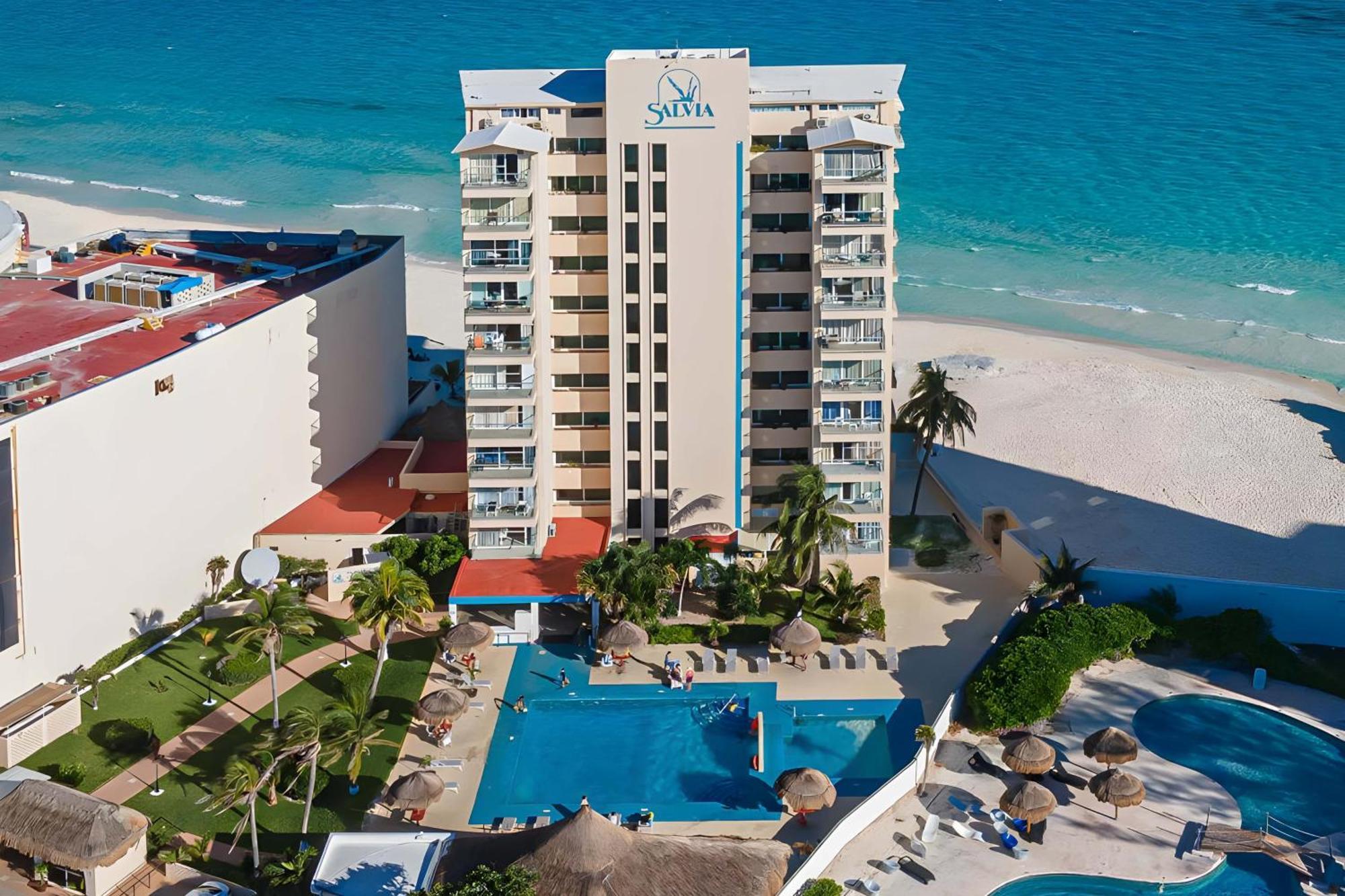 Paradise Beachfront & Nightlife Heart Cancún Exteriör bild
