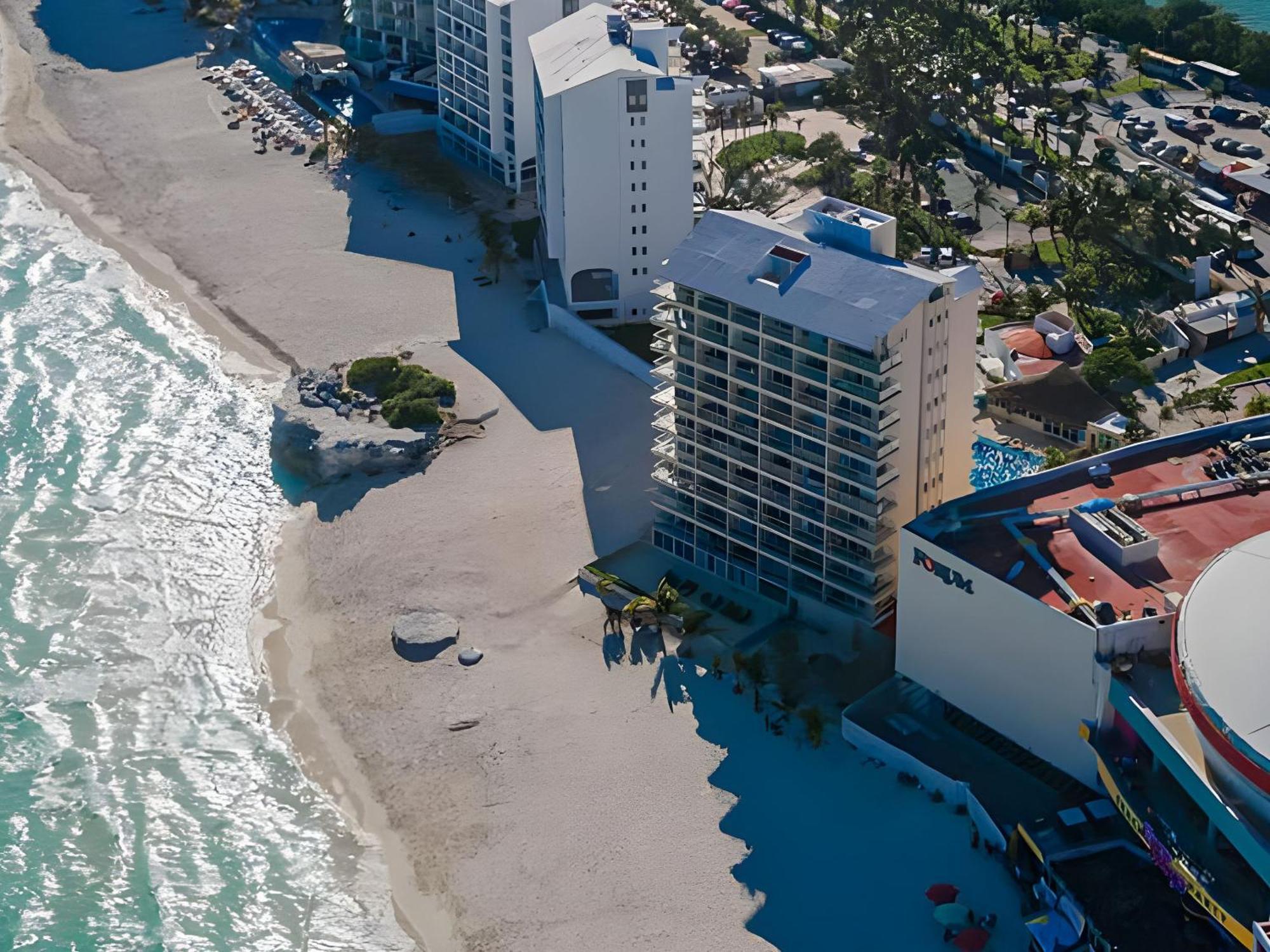 Paradise Beachfront & Nightlife Heart Cancún Exteriör bild