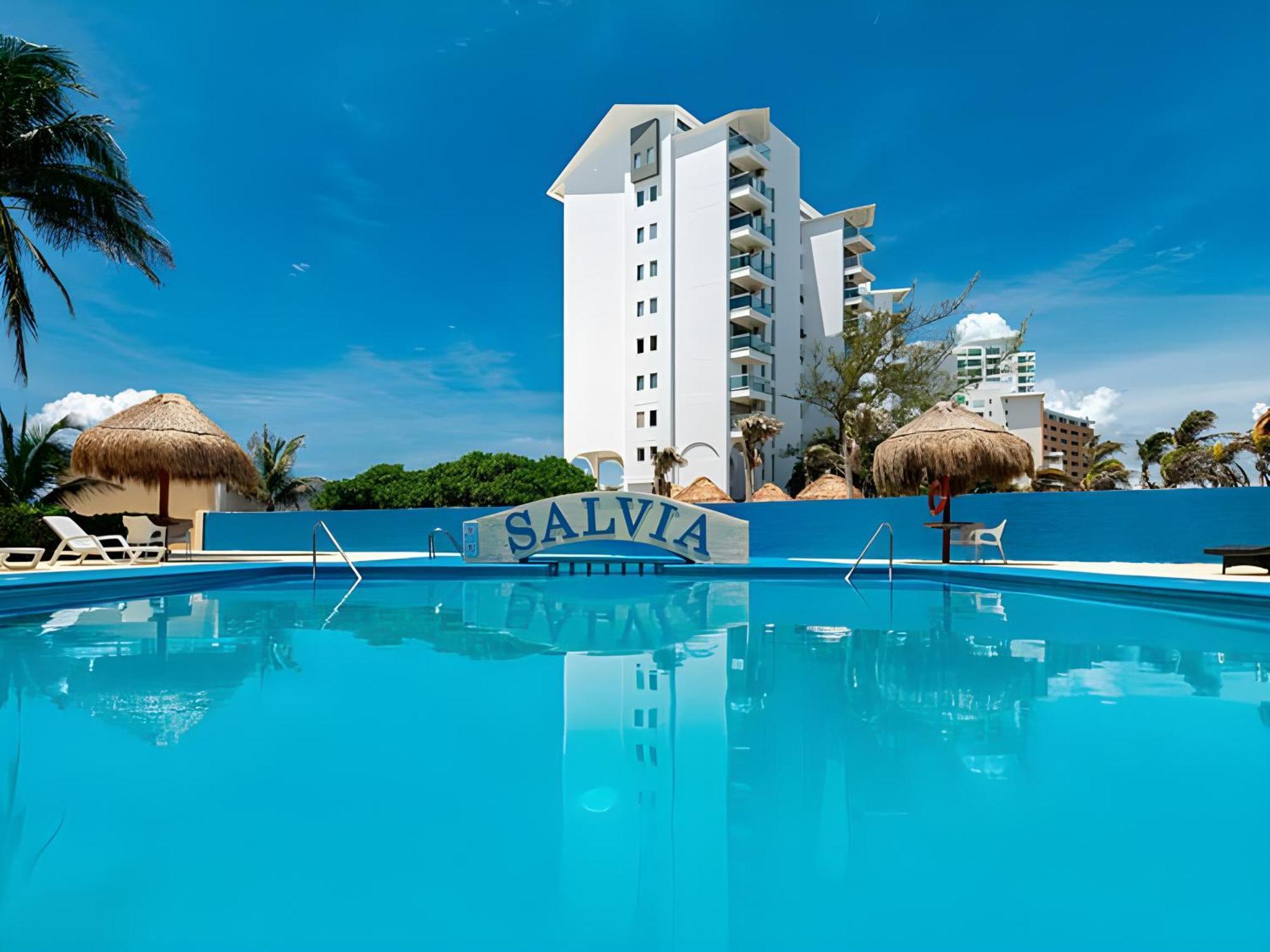 Paradise Beachfront & Nightlife Heart Cancún Exteriör bild