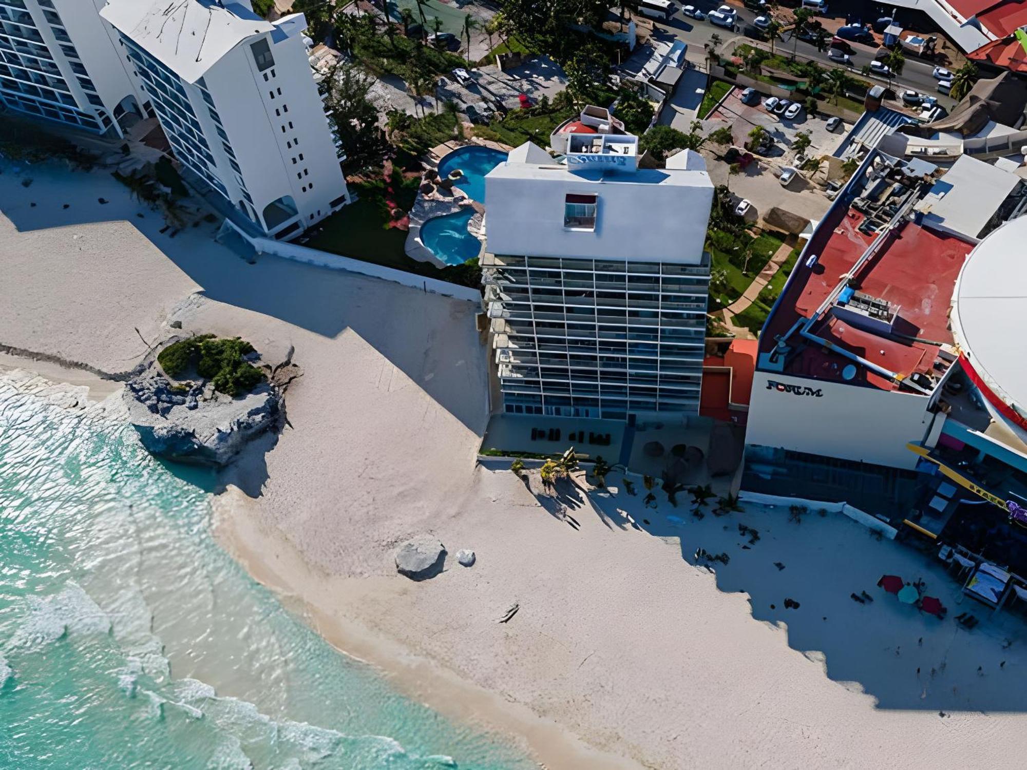 Paradise Beachfront & Nightlife Heart Cancún Exteriör bild